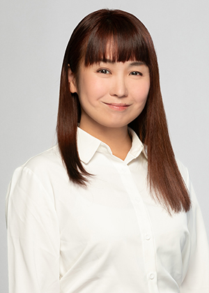 箕輪 菜穂江の人物写真