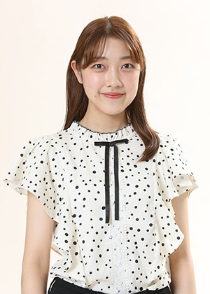 伊藤 彩奈の人物写真
